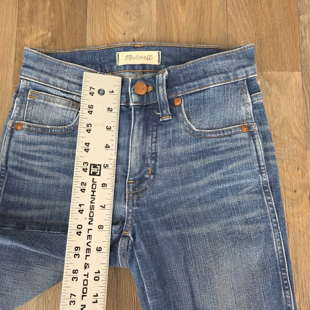 Madewell‎ 9